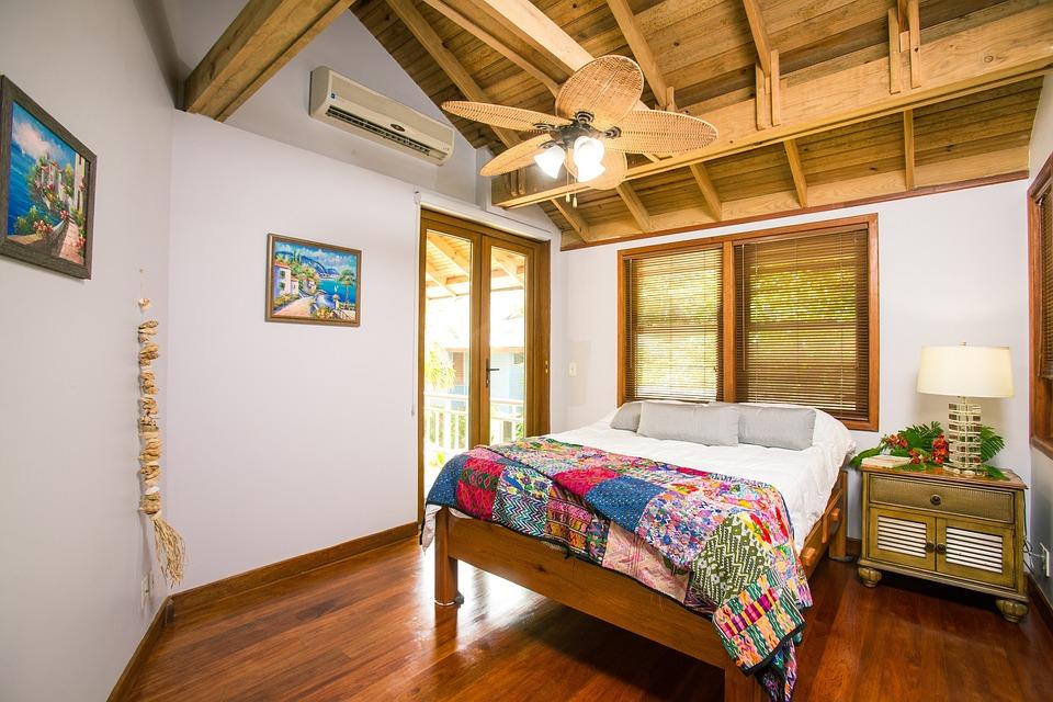beach-house-1505461_960_720.jpg