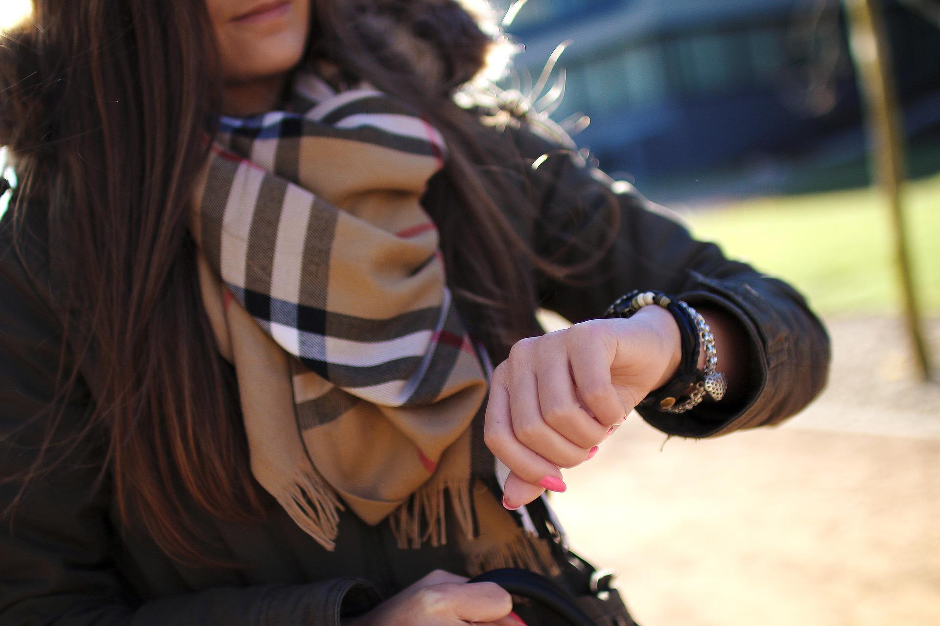 watch-g08c10d567_1920.jpg