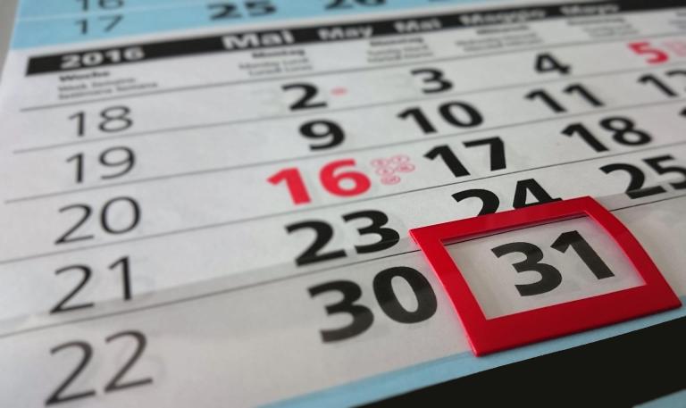 calendar-g02d66b049_1920.jpg